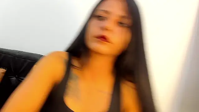 Snapshot of KiaraBlack_01 chatting on 19, 2, 2026 KiaraBlack 01 online show from 19, 2, 2026