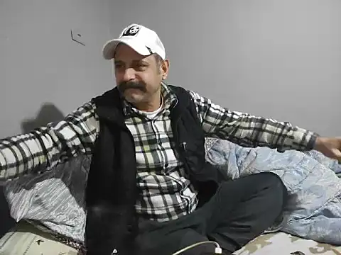Snapshot of Biracikral chatting on 3, 2, 2026 Biracikral online show from 3, 2, 2026