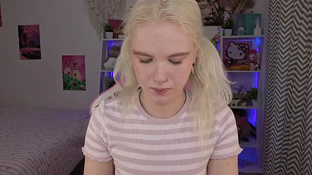Mia WaterFall online show from 16, 5, 2026