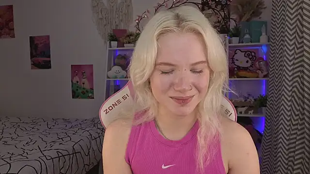 Mia WaterFall online show from 1, 6, 2026