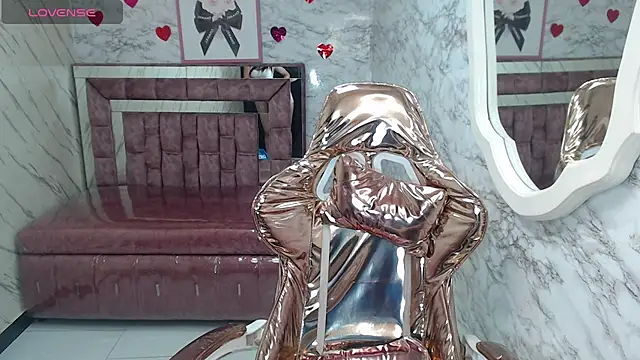 Melisa v online show from 4, 2, 2026