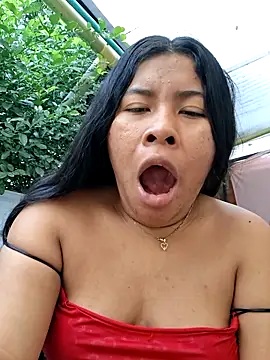 Sweet-Dirty-Storm online show from 2, 4, 2026