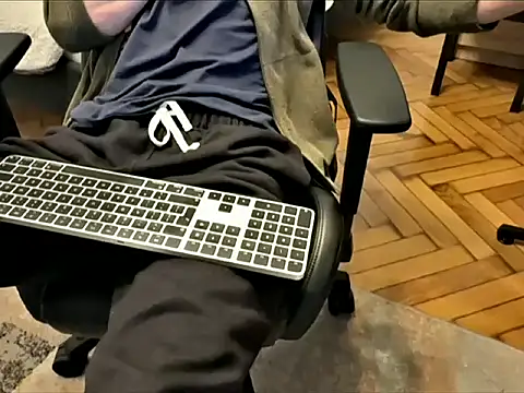 AfterTheRun online show from 17, 4, 2026