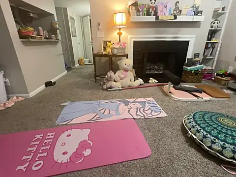 Pink mink21 online show from 4, 6, 2026