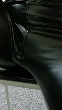 kyuleather online show from 16, 3, 2026