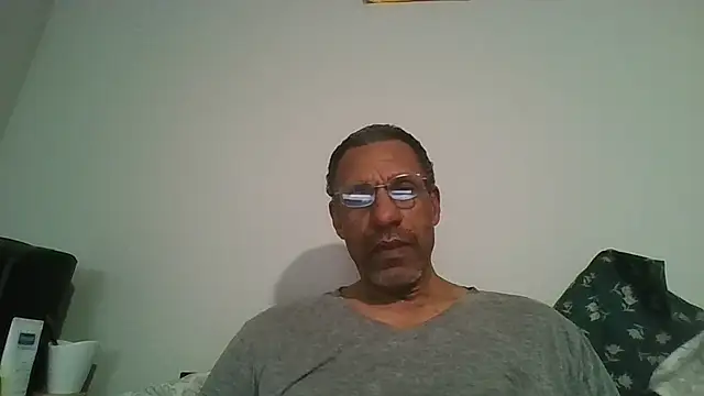 swimmer2496 online show from 22, 2, 2026