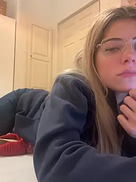 MelliMoon online show from 19, 2, 2026