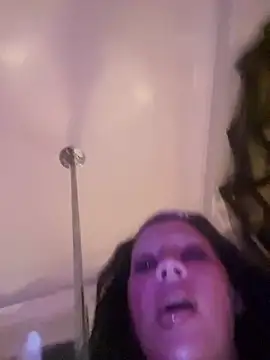 Snapshot of luxxlola chatting on 30, 5, 2026 luxxlola online show from 30, 5, 2026