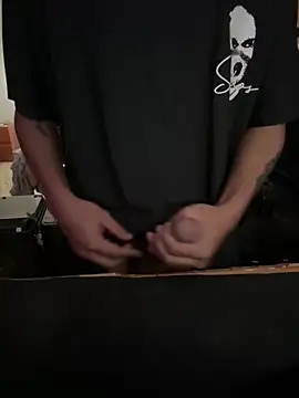 CubanHotMilk21 online show from 13, 3, 2026