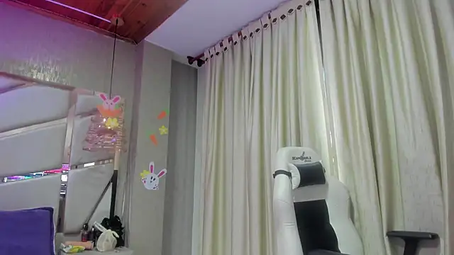 francis 20 online show from 17, 4, 2026