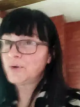 Snapshot of AliceSwan57 chatting on 13, 4, 2026 AliceSwan57 online show from 13, 4, 2026