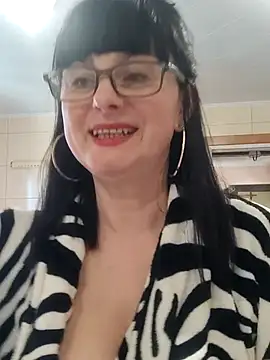 Snapshot of AliceSwan57 chatting on 14, 4, 2026 AliceSwan57 online show from 14, 4, 2026