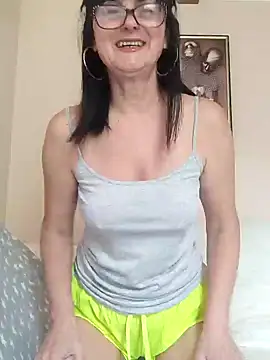 Snapshot of AliceSwan57 chatting on 17, 6, 2026 AliceSwan57 online show from 17, 6, 2026