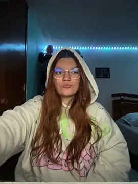 Snapshot of Vixroy7 chatting on 13, 2, 2026 Vixroy7 online show from 13, 2, 2026