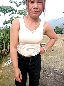 cutebobi online show from 4, 4, 2026