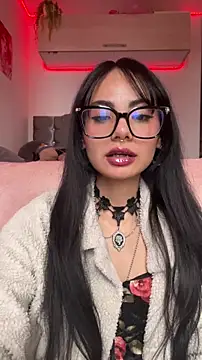  Lucycherry online show from 15, 6, 2026