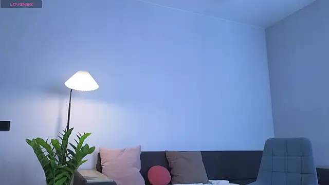 Snapshot of MillaKowal chatting on 28, 2, 2026 MillaKowal online show from 28, 2, 2026