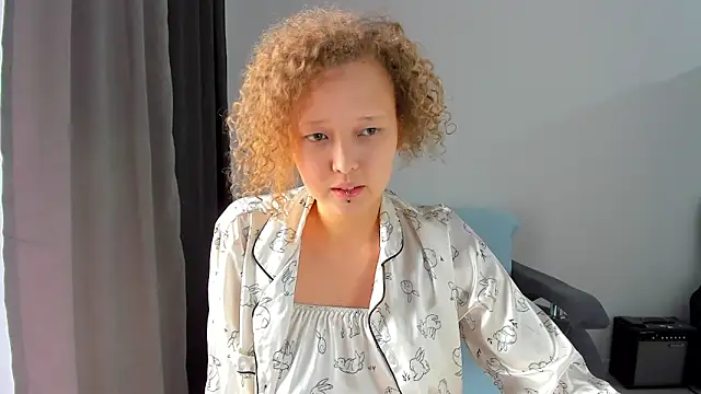 Snapshot of Senya_Sol chatting on 19, 2, 2026 Senya Sol online show from 19, 2, 2026