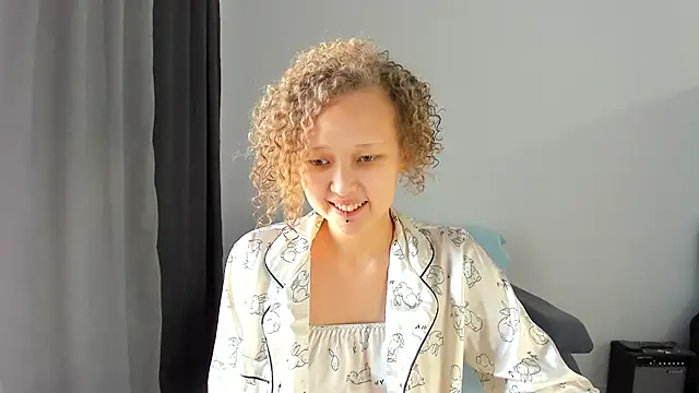 Snapshot of Senya_Sol chatting on 25, 2, 2026 Senya Sol online show from 25, 2, 2026