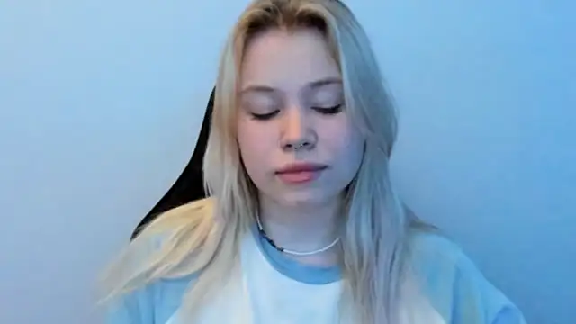 Lulu Di online show from 1, 2, 2026