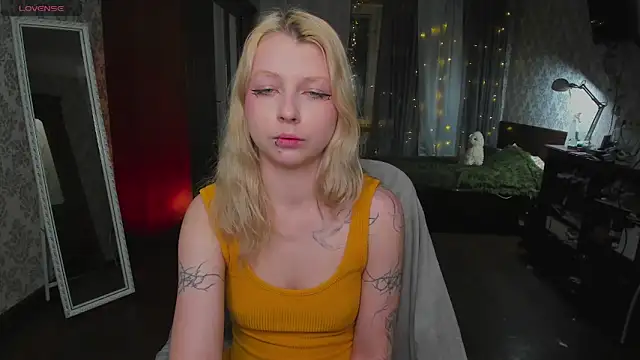 yourlovelyeve online show from 8, 3, 2026