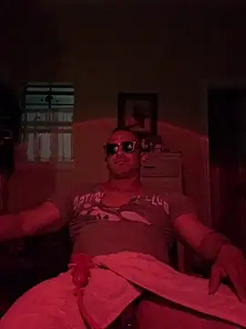 Snapshot of daddydonkey84 chatting on 23, 2, 2026 daddydonkey84 online show from 23, 2, 2026