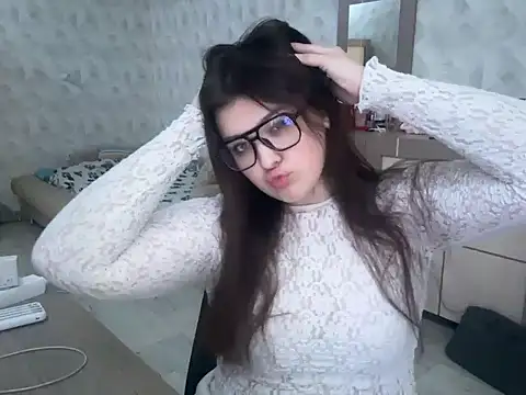 Snapshot of _MaryLove_ chatting on 12, 2, 2026 MaryLove online show from 12, 2, 2026