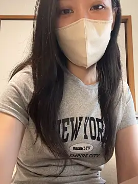 Snapshot of yui__yuichan chatting on 2, 7, 2026 yui yuichan online show from 2, 7, 2026
