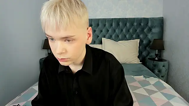 Snapshot of Je_Salvatore chatting on 19, 2, 2026 Je Salvatore online show from 19, 2, 2026