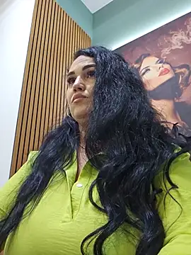 Snapshot of VickyVice chatting on 28, 5, 2026 VickyVice online show from 28, 5, 2026