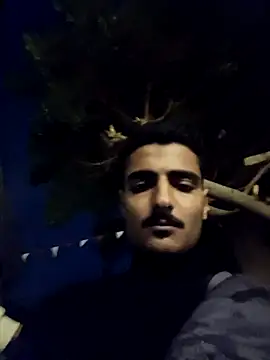 Snapshot of Medo_king1 chatting on 4, 2, 2026 Medo king1 online show from 4, 2, 2026