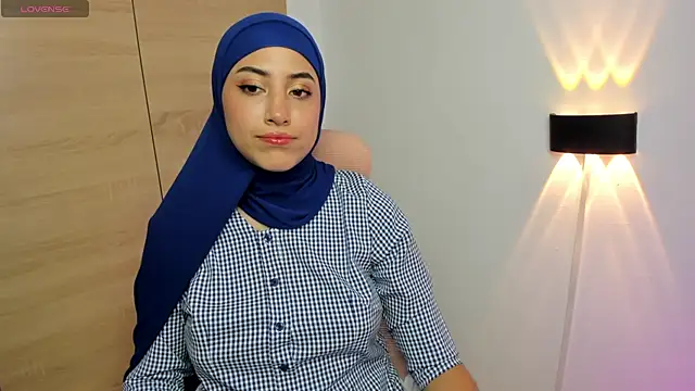 LAY LA  online show from 4, 2, 2026