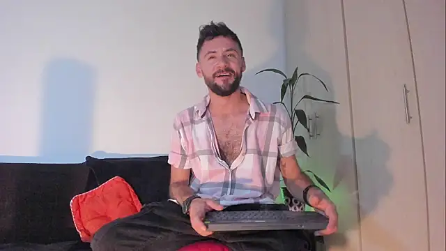 Snapshot of Erickpritz_xh chatting on 15, 5, 2026 Erickpritz xh online show from 15, 5, 2026