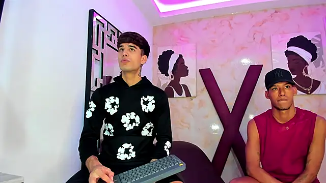 Snapshot of PRETTY_COCK1 chatting on 4, 2, 2026 PRETTY COCK1 online show from 4, 2, 2026