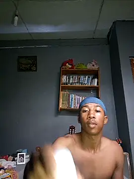 Snapshot of Peterveero12 chatting on 18, 3, 2026 Peterveero12 online show from 18, 3, 2026