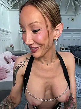 Allana29 online show from 31, 7, 2026