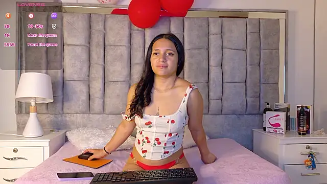 Ayla Han online show from 1, 3, 2026