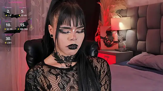 Snapshot of SweetDevil_7 chatting on 2, 7, 2026 SweetDevil 7 online show from 2, 7, 2026