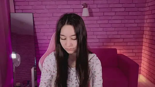 Nicole Brownie online show from 17, 2, 2026