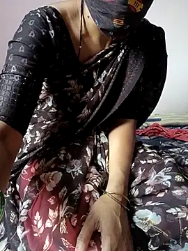 Snapshot of desicpl26 chatting on 23, 2, 2026 desicpl26 online show from 23, 2, 2026