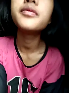 Snapshot of Hoa-tuylip chatting on 27, 2, 2026 Hoa-tuylip online show from 27, 2, 2026