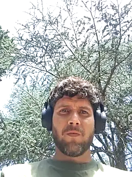 Snapshot of maks3588 chatting on 29, 4, 2026 maks3588 online show from 29, 4, 2026
