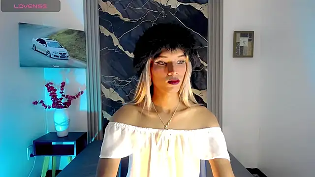 Samantha Ortega  online show from 8, 4, 2026