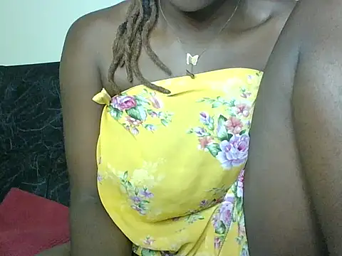 Snapshot of Rilaveta064 chatting on 2, 2, 2026 Rilaveta064 online show from 2, 2, 2026