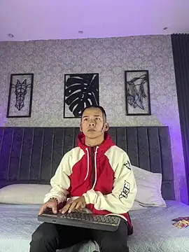 bliinkii and luka  online show from 23, 2, 2026