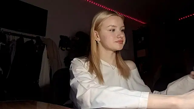 Snapshot of ChongTreece chatting on 15, 2, 2026 ChongTreece online show from 15, 2, 2026