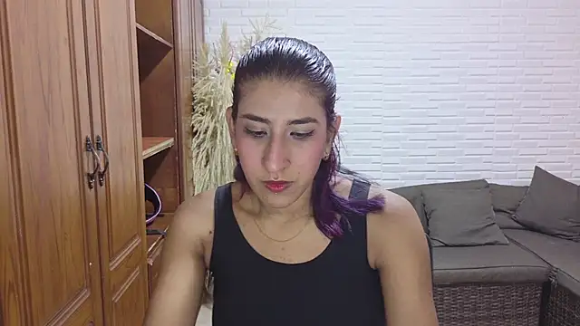 Violet rousse7 online show from 3, 6, 2026