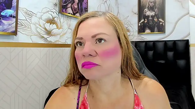 alicee  mature online show from 23, 5, 2026