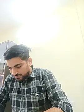 Snapshot of vishalagnihotrii chatting on 2, 3, 2026 vishalagnihotrii online show from 2, 3, 2026