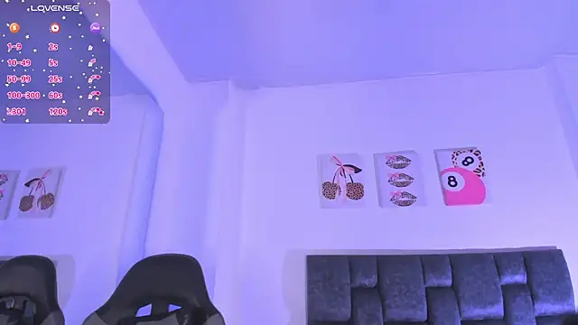 Snapshot of Isabella_Moon9 chatting on 8, 4, 2026 Isabella Moon9 online show from 8, 4, 2026